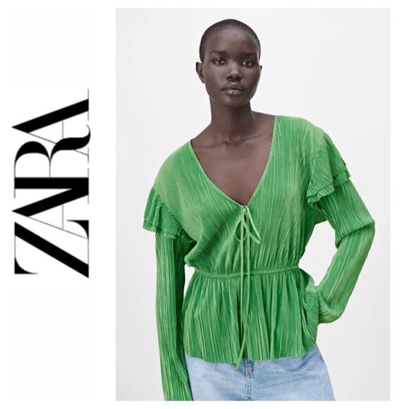 NWT Zara Green Ruffled Pleated Crinkled Long Sleeve Blouse, Size Small - Picture 1 of 13